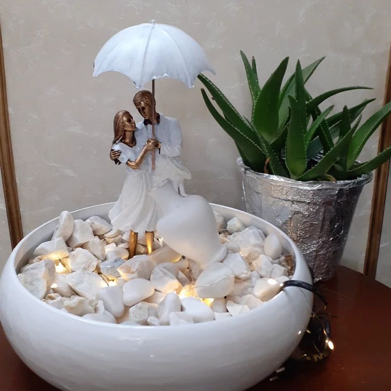آبنما رومیزی دکوری زوج عاشق