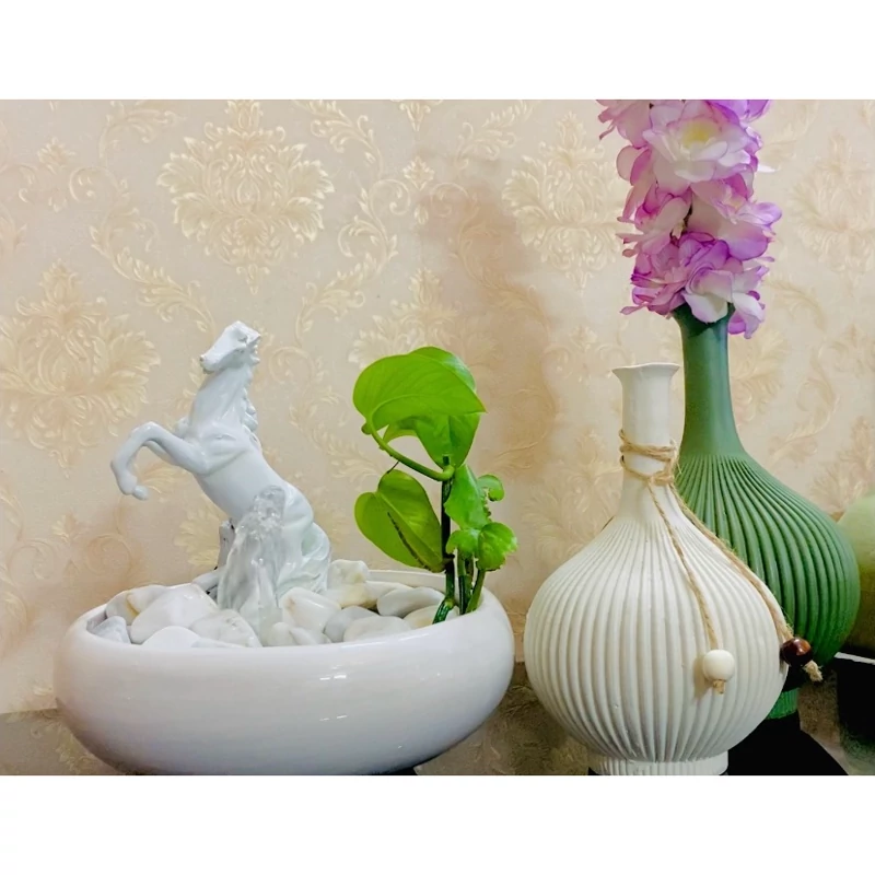 آبنما دکوری رومیزی مینی اسب سفید